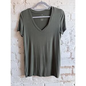American Eagle Soft & Sexy Olive Green T-Shirt Women’s Size Small Stretch Tee